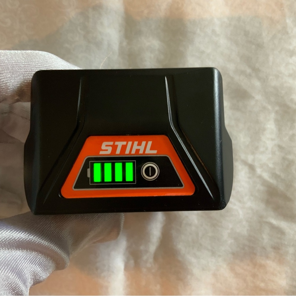 Black Battery Pack with Green Indicator